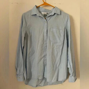 Old Navy Blue Button-Down Shirt - Size Medium